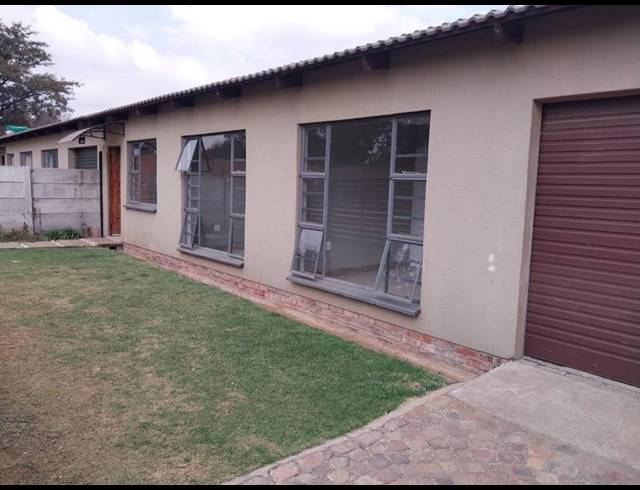 2 BEDROOM PROPERTY TO RENT IN BENONI AH